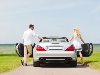 The Benefits of Renting a Luxury Car for Special Occasions