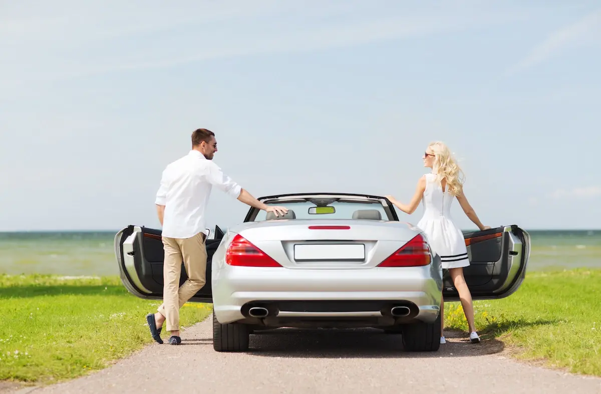 The Benefits of Renting a Luxury Car for Special Occasions
