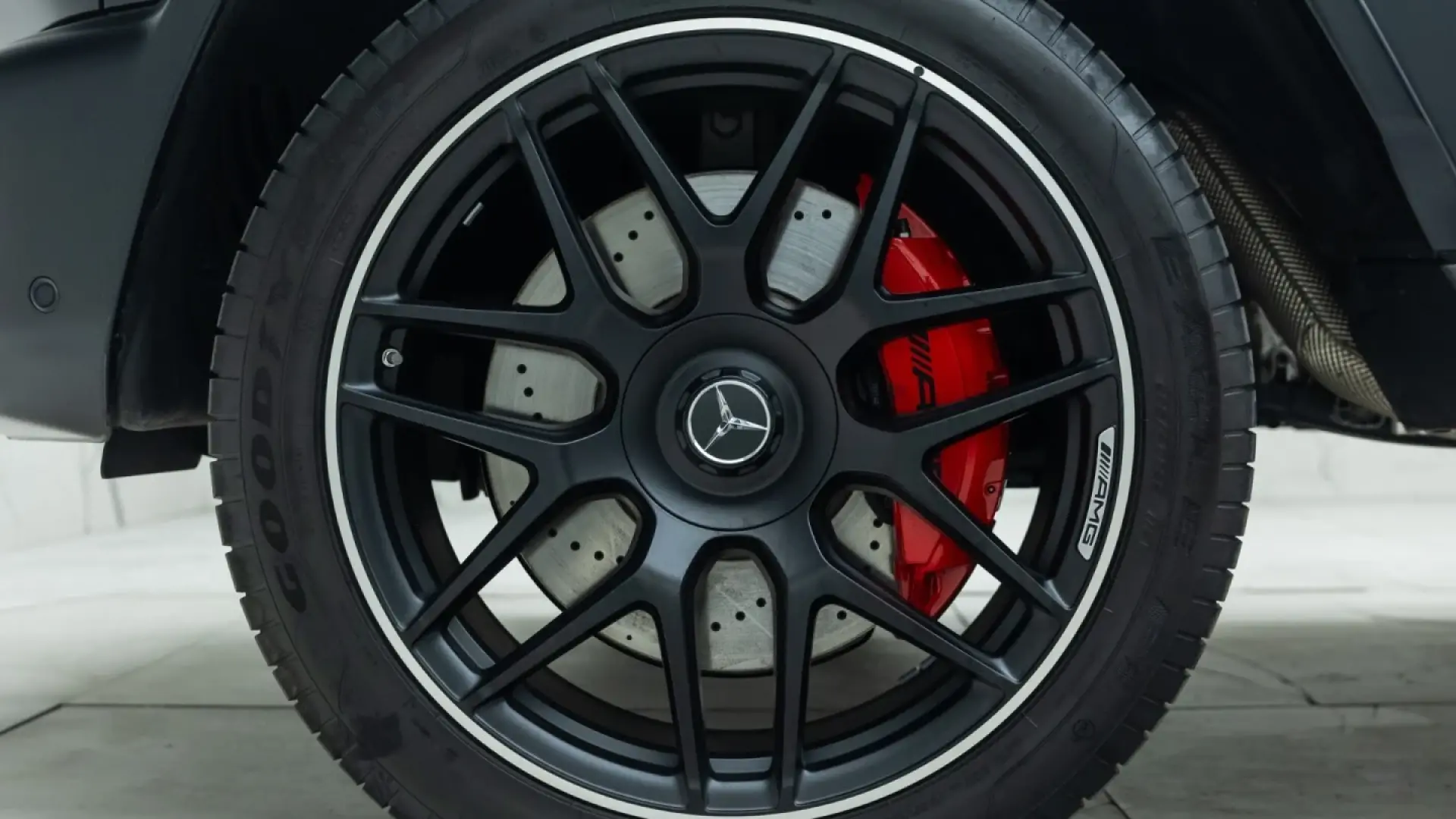 Mercedes-Benz G Class AMG G 63 MAGNO EDITION