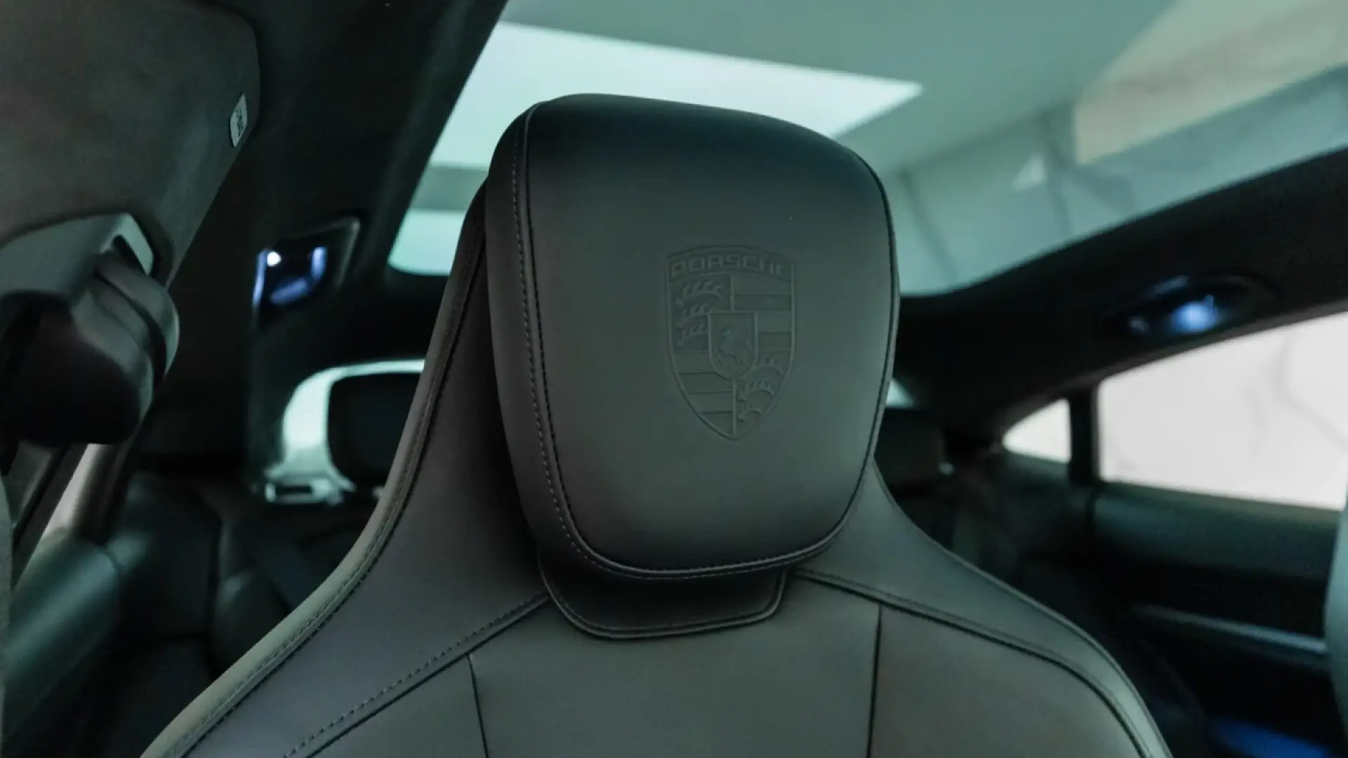 Porche Taycan Turbo