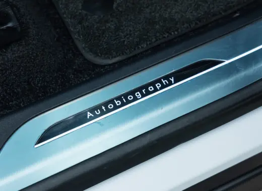 Land Rover Range Rover D350 AUTOBIOGRAPHY LWB